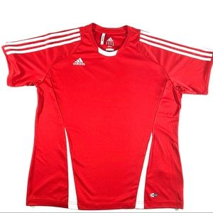 Adidas T-shirt in Red size XL